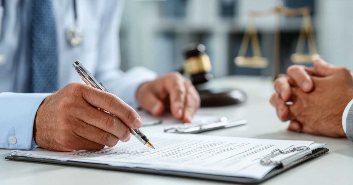 Patient discussing a malpractice claim